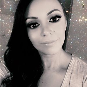 Meet your Posher, Lissette